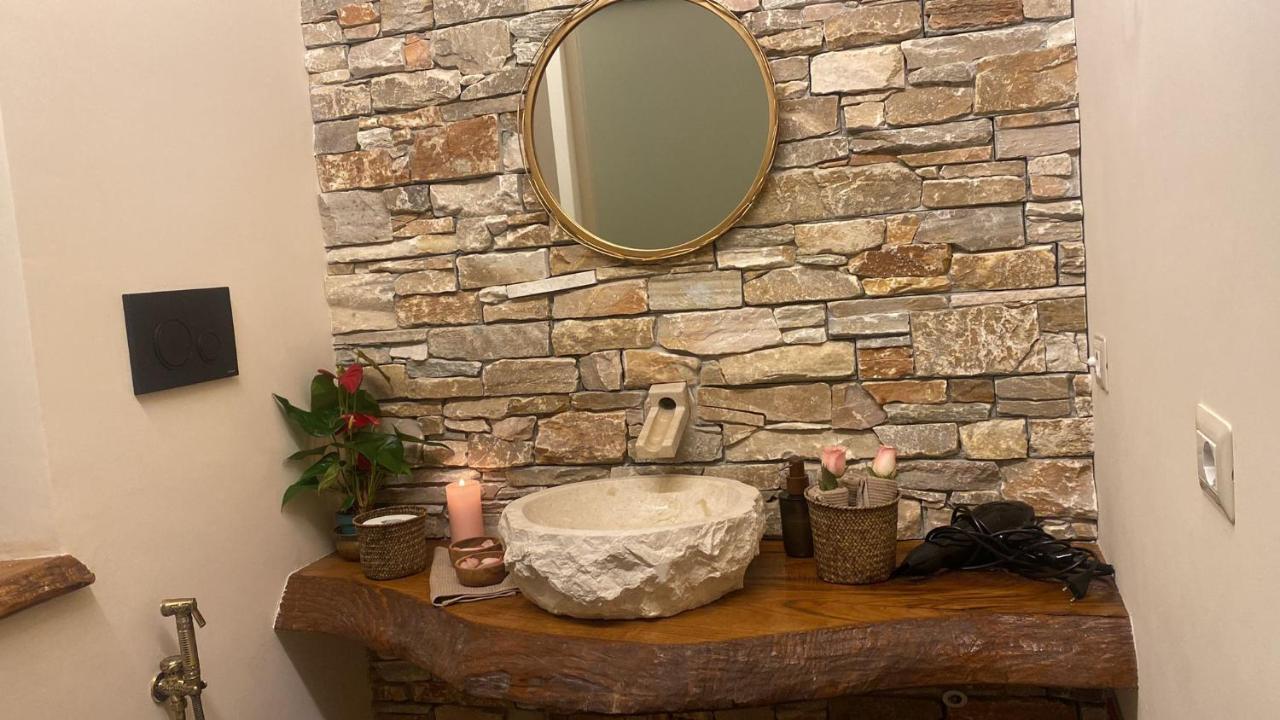 Love Space Sensory Spa & Relax Suite Santa Maria delle Mole エクステリア 写真