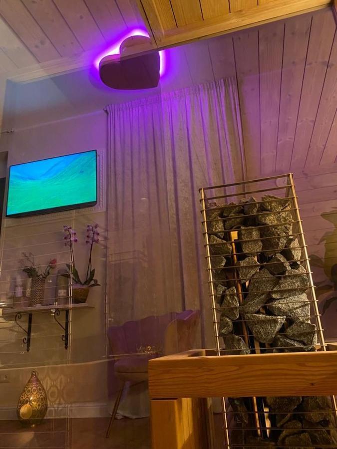 Love Space Sensory Spa & Relax Suite Santa Maria delle Mole エクステリア 写真